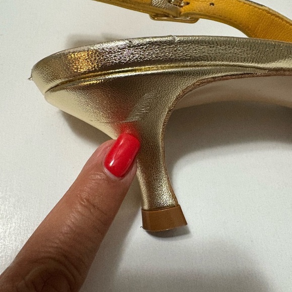 Mara Bini Italian Made Gold Leather Kitten Heel Slingbacks. 2in Heel. EU 38. - Picture 11 of 16